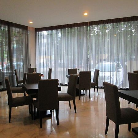 N3 Hotel Jakarta Kültér fotó